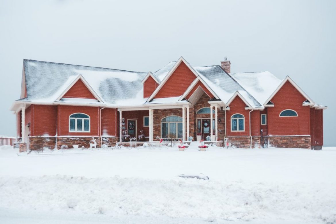 How Colorado Winters Can Damage Your Siding